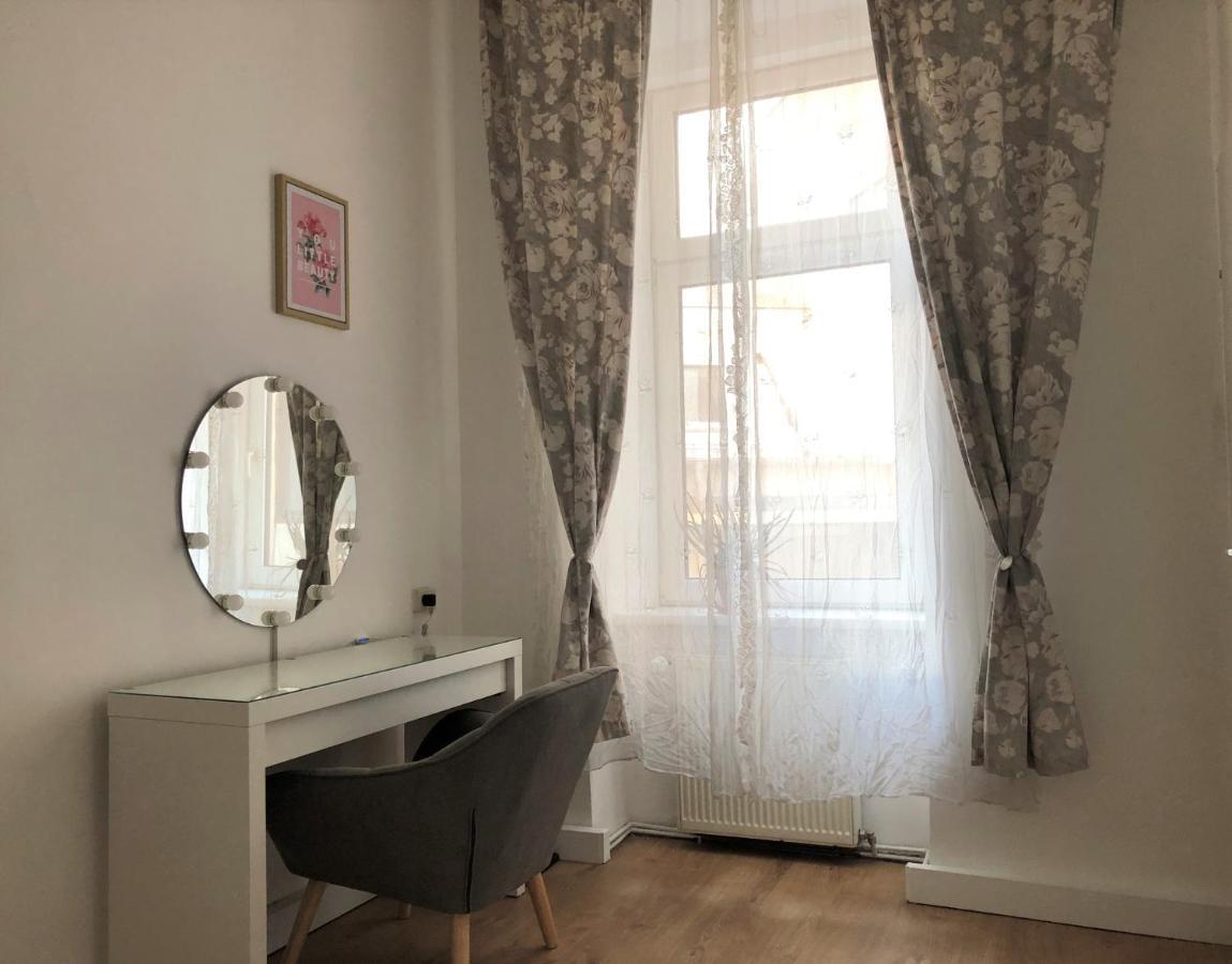 Central Apartment Near Subway Station 2 ウィーン エクステリア 写真